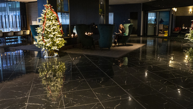Kerstmis-Kerstarrangement-Hotel-Zaltbommel