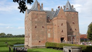 Slot-Loevestein